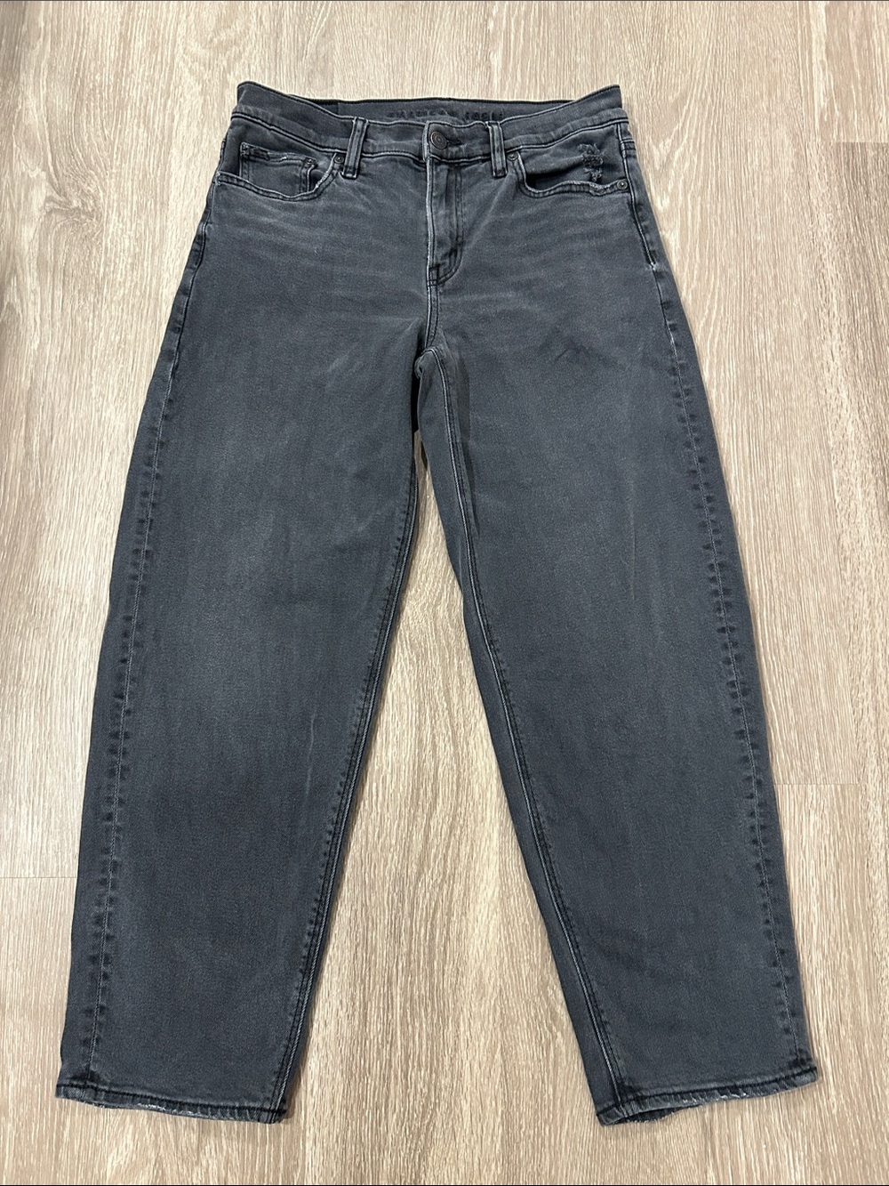 American Eagle Outfitters - Barrel Jeans